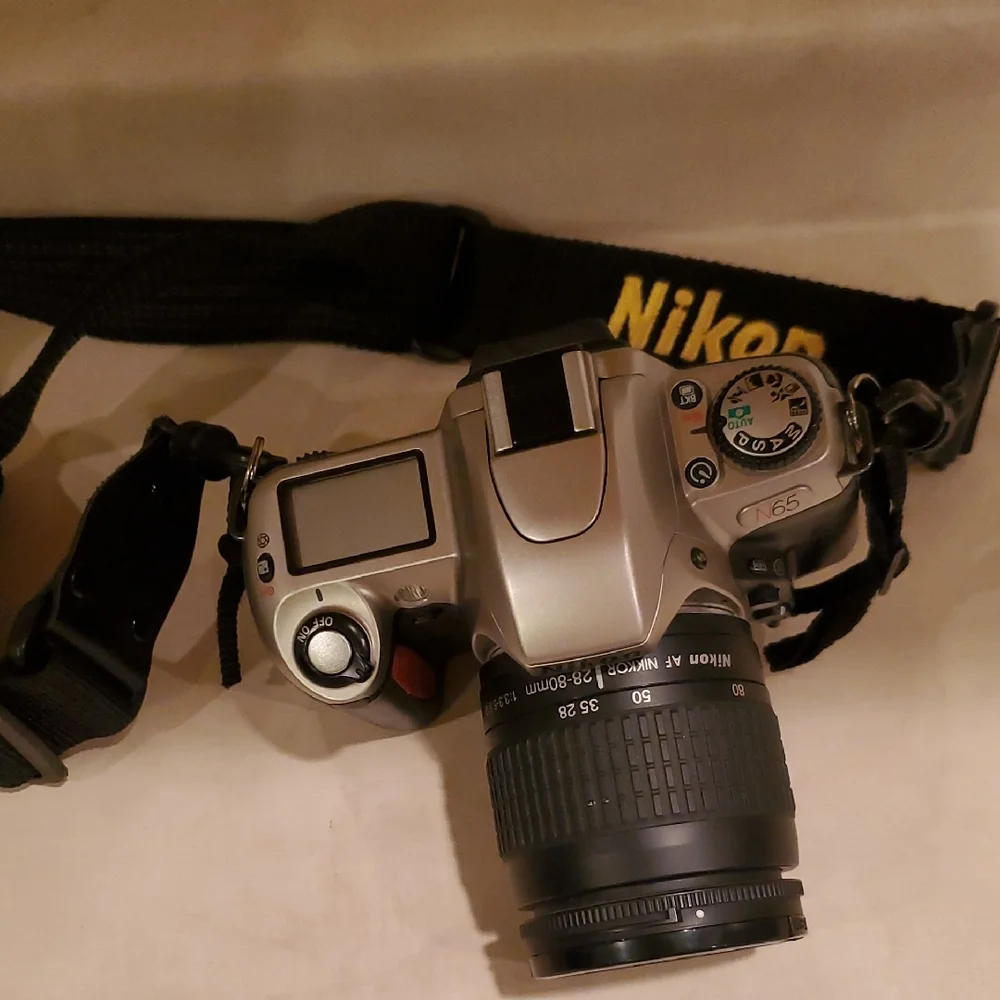 Nikon N65QD Camera With Zoom Lens